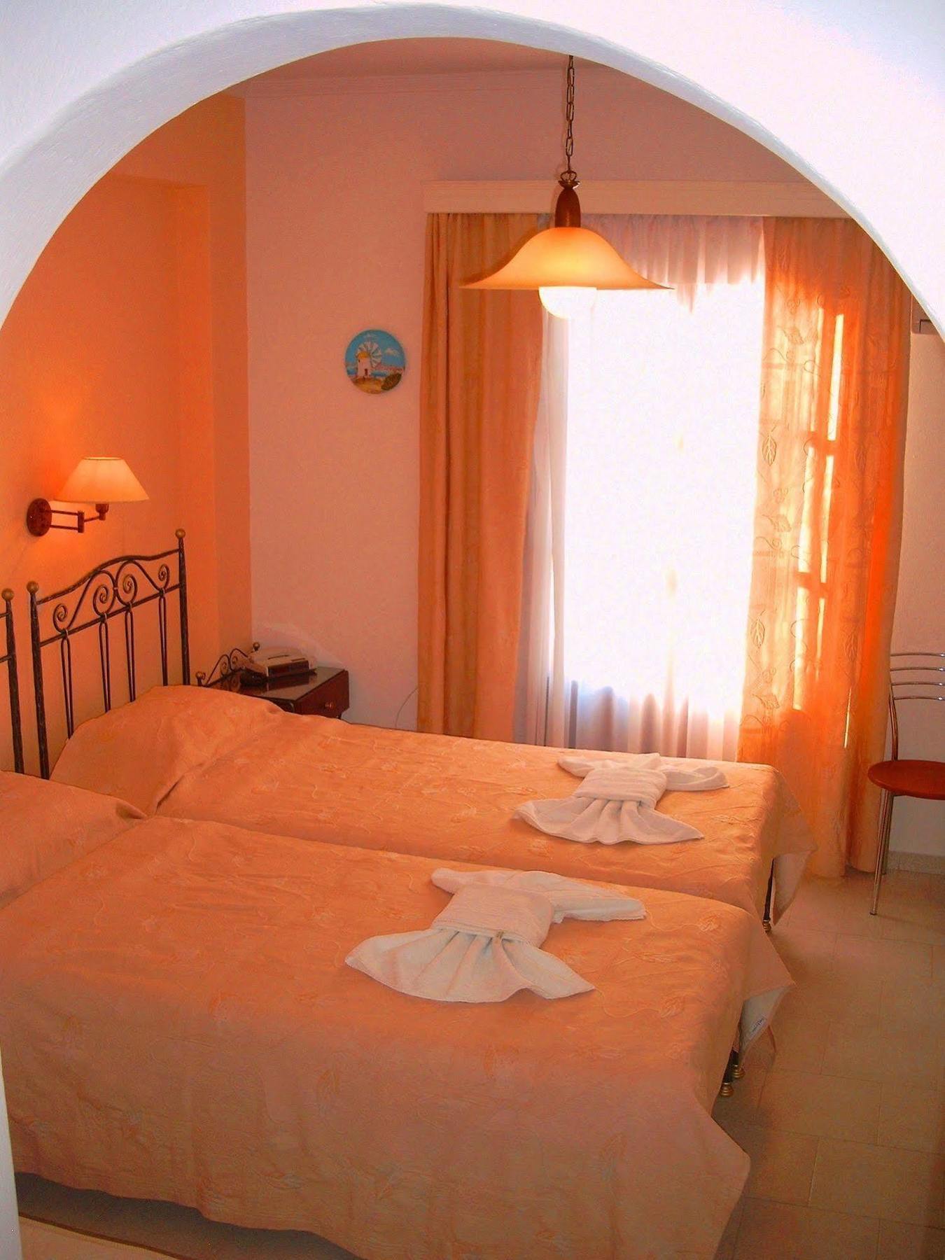 Sunset Studios And Apartments For Adults Over 21 Only Naousa Exterior foto