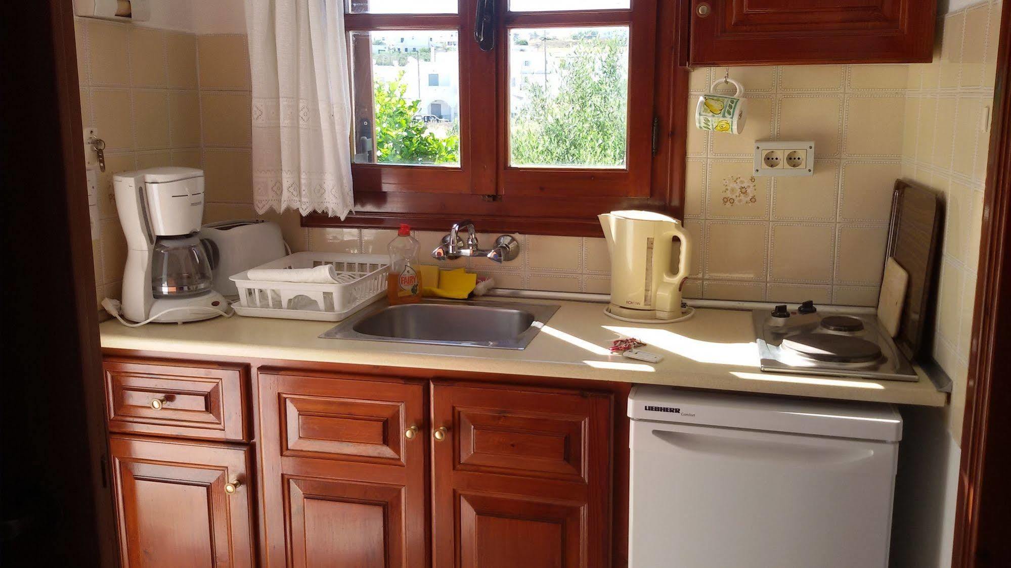Sunset Studios And Apartments For Adults Over 21 Only Naousa Exterior foto